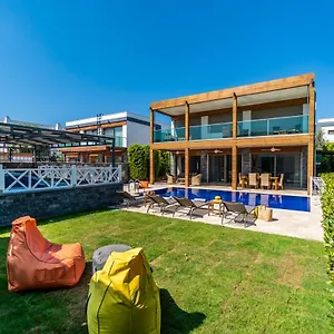 Deluxe Emilie With Private Swimming Pool , Bodrum Turkey